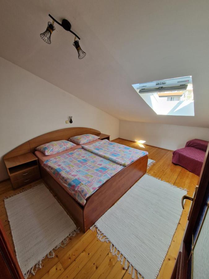 Villa Cvetic Selce Exteriör bild