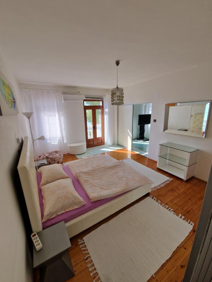 Villa Cvetic Selce Exteriör bild