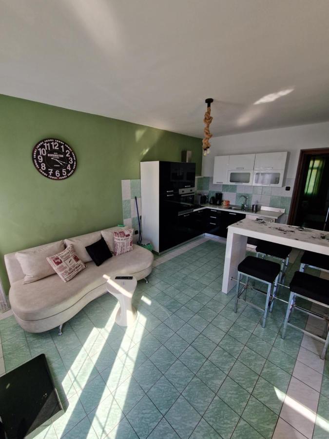 Villa Cvetic Selce Exteriör bild